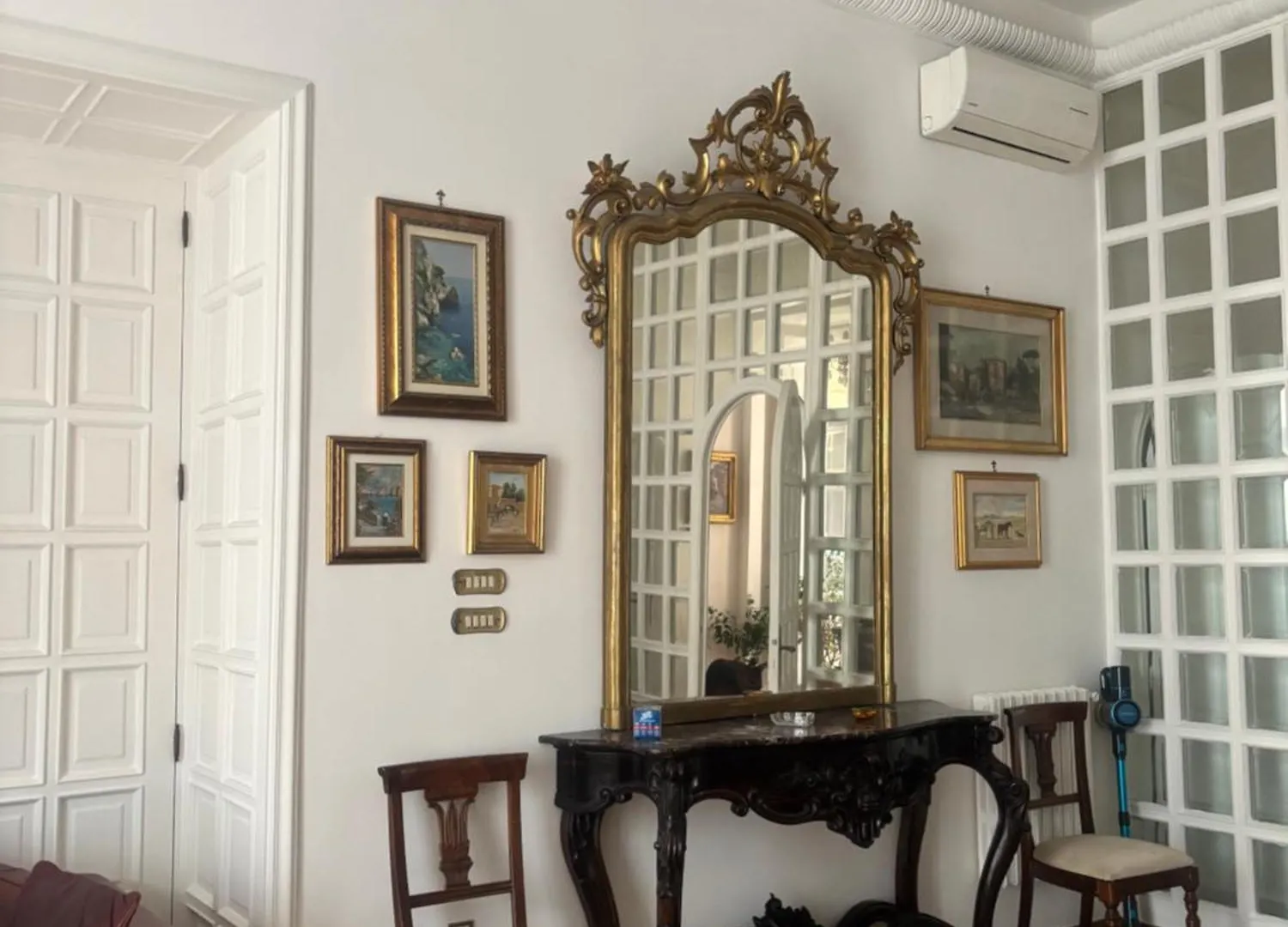 Bed and Breakfast Napoli Centro Antico 77 0*,  Italia