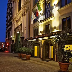 Hotel Palazzo Turchini, Nápoles