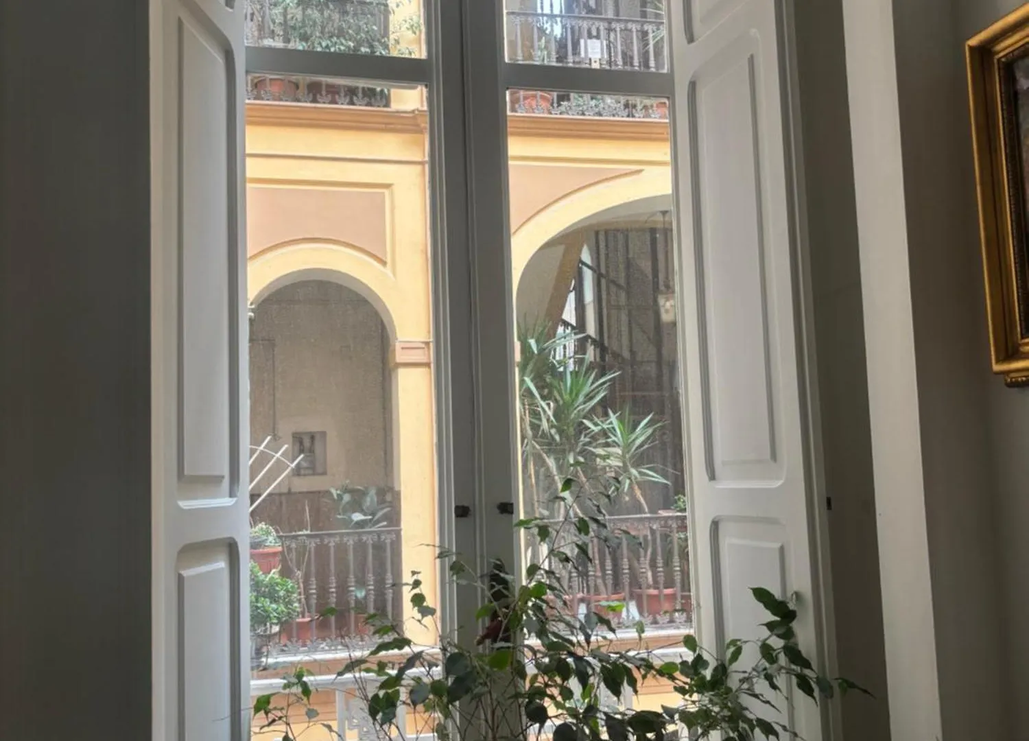 Napoli Centro Antico 77 Bed & Breakfast Naples
